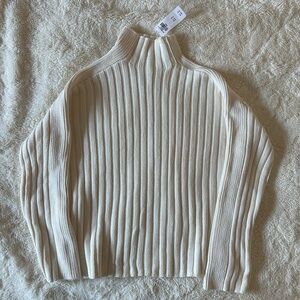 Abercrombie & Fitch Off-White Beige  Ribbed Mock Neck Sweater Women’s Small